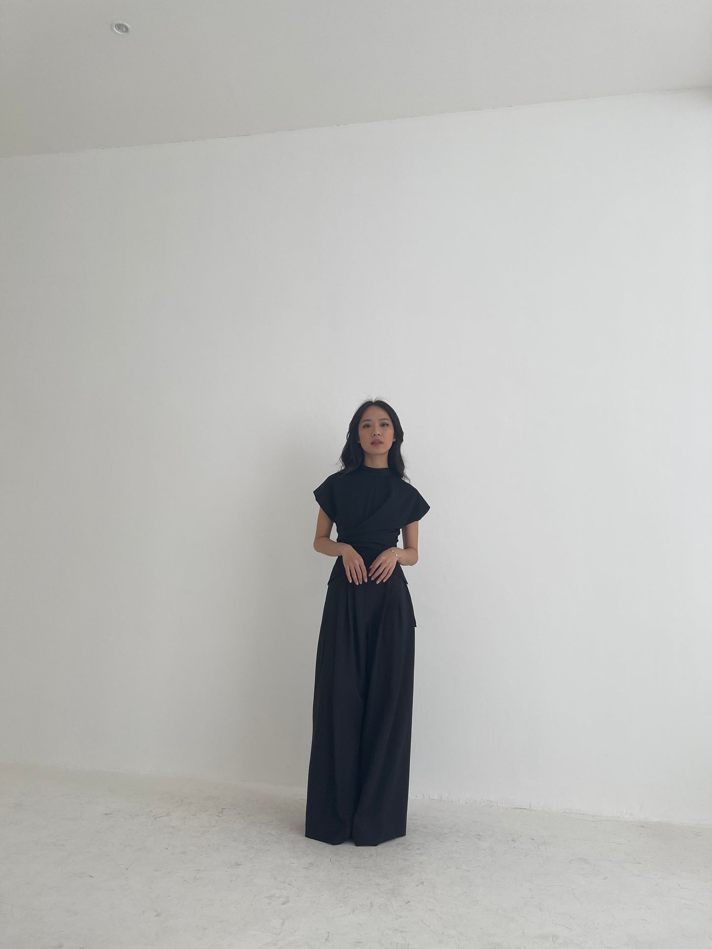 SAIGE WRAP TOP
