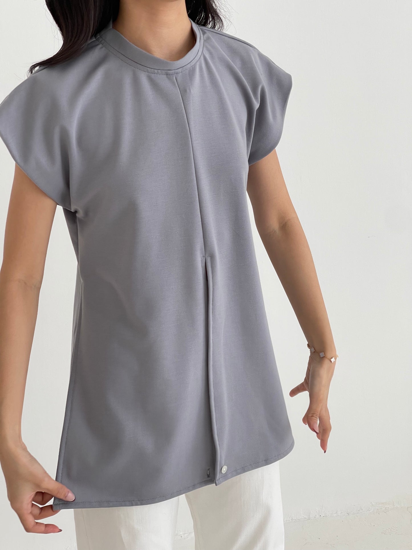 SAIGE WRAP TOP