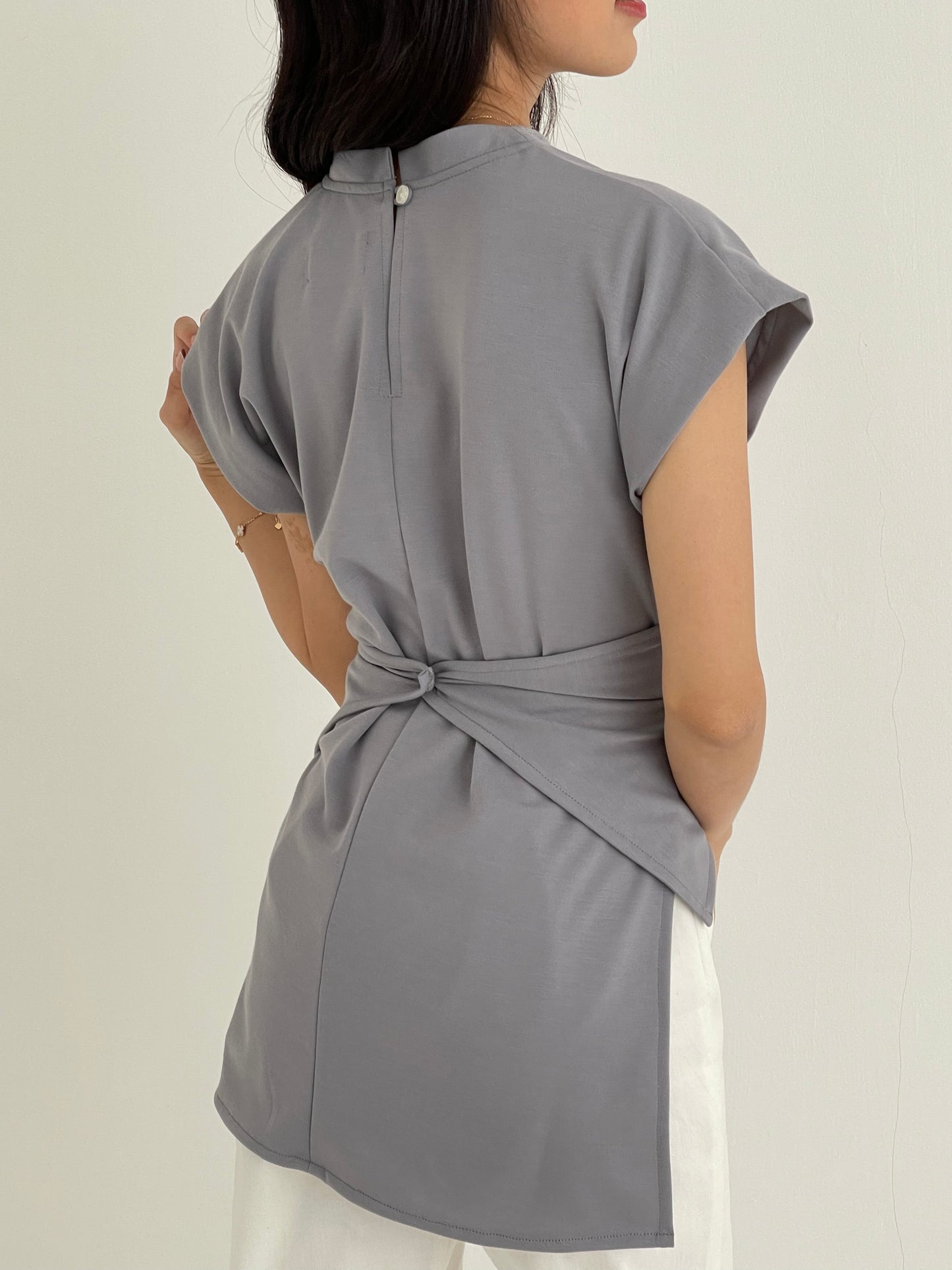 SAIGE WRAP TOP