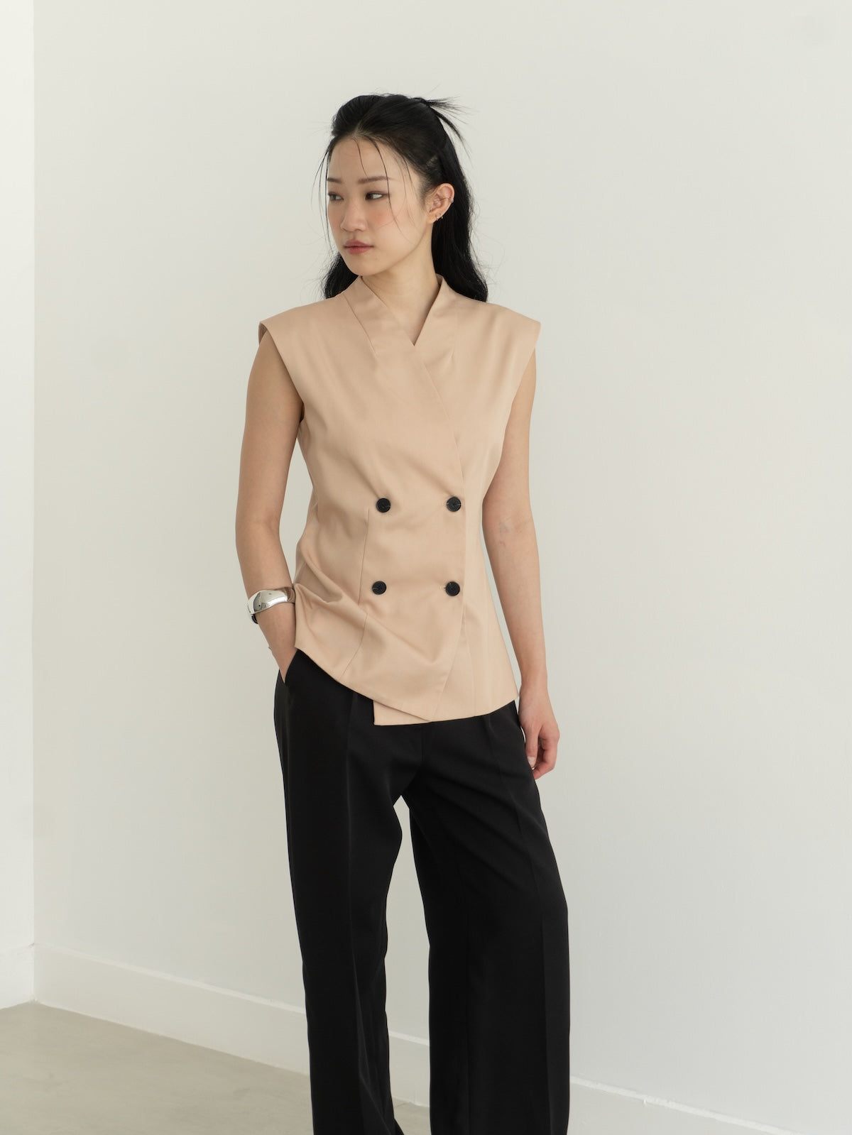 ADRIEN VEST