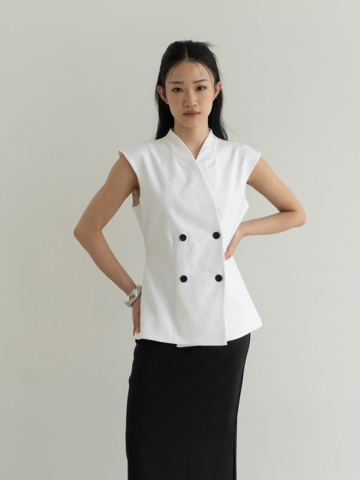 ADRIEN VEST