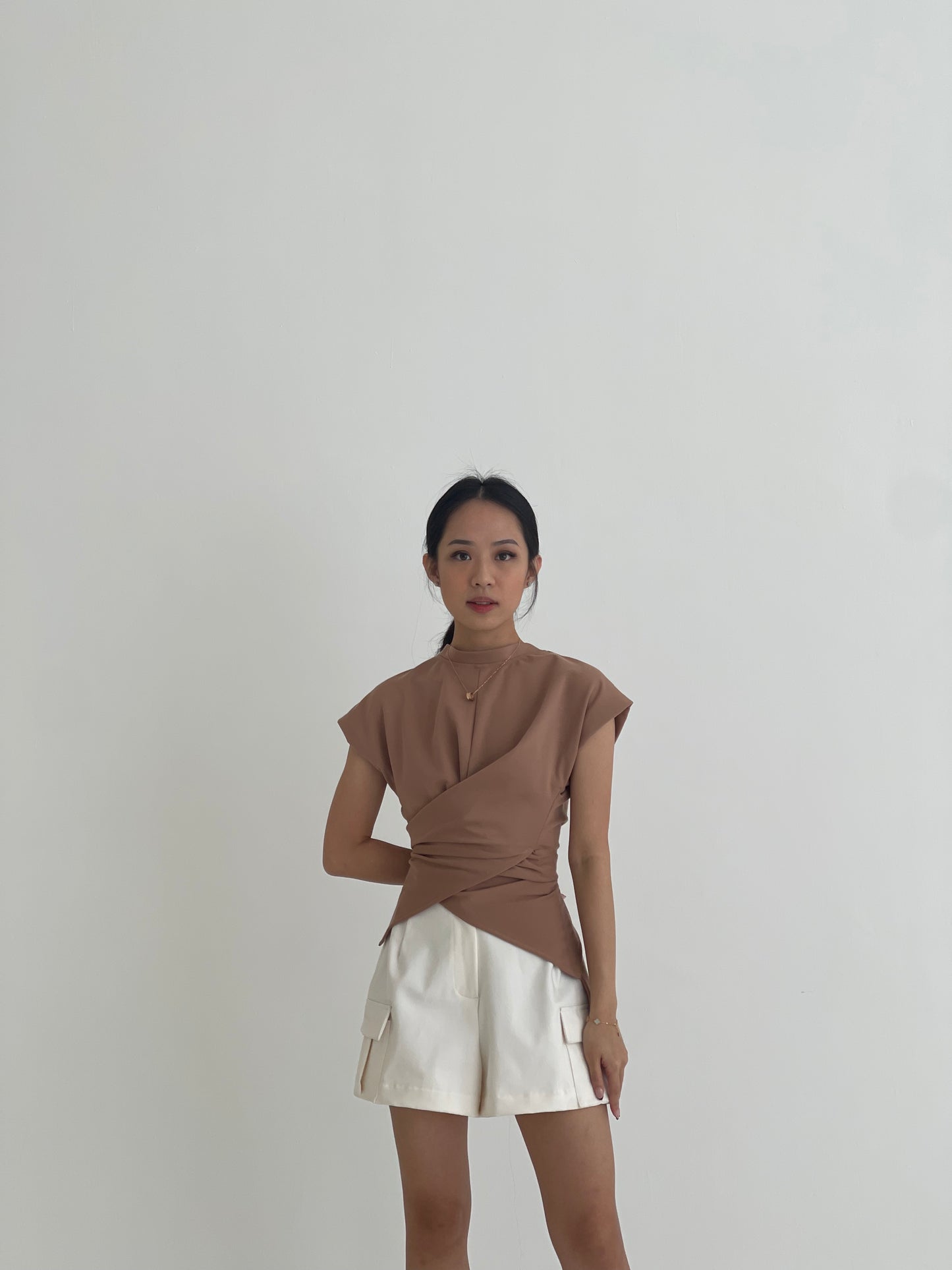 SAIGE WRAP TOP