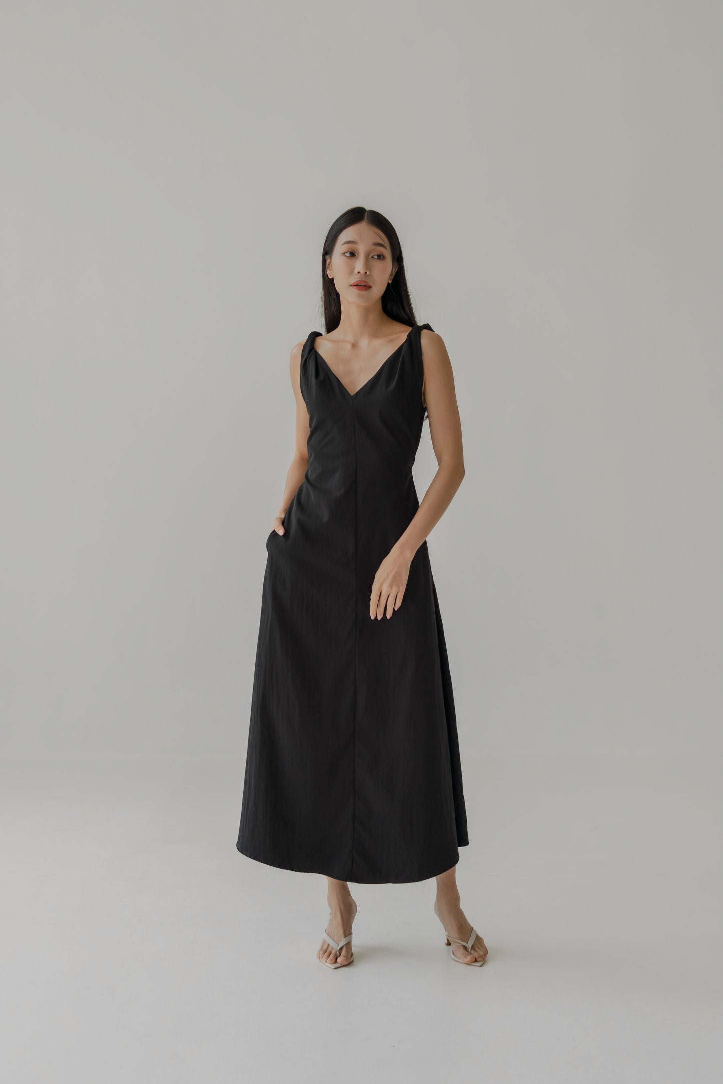 MONIK DRESS