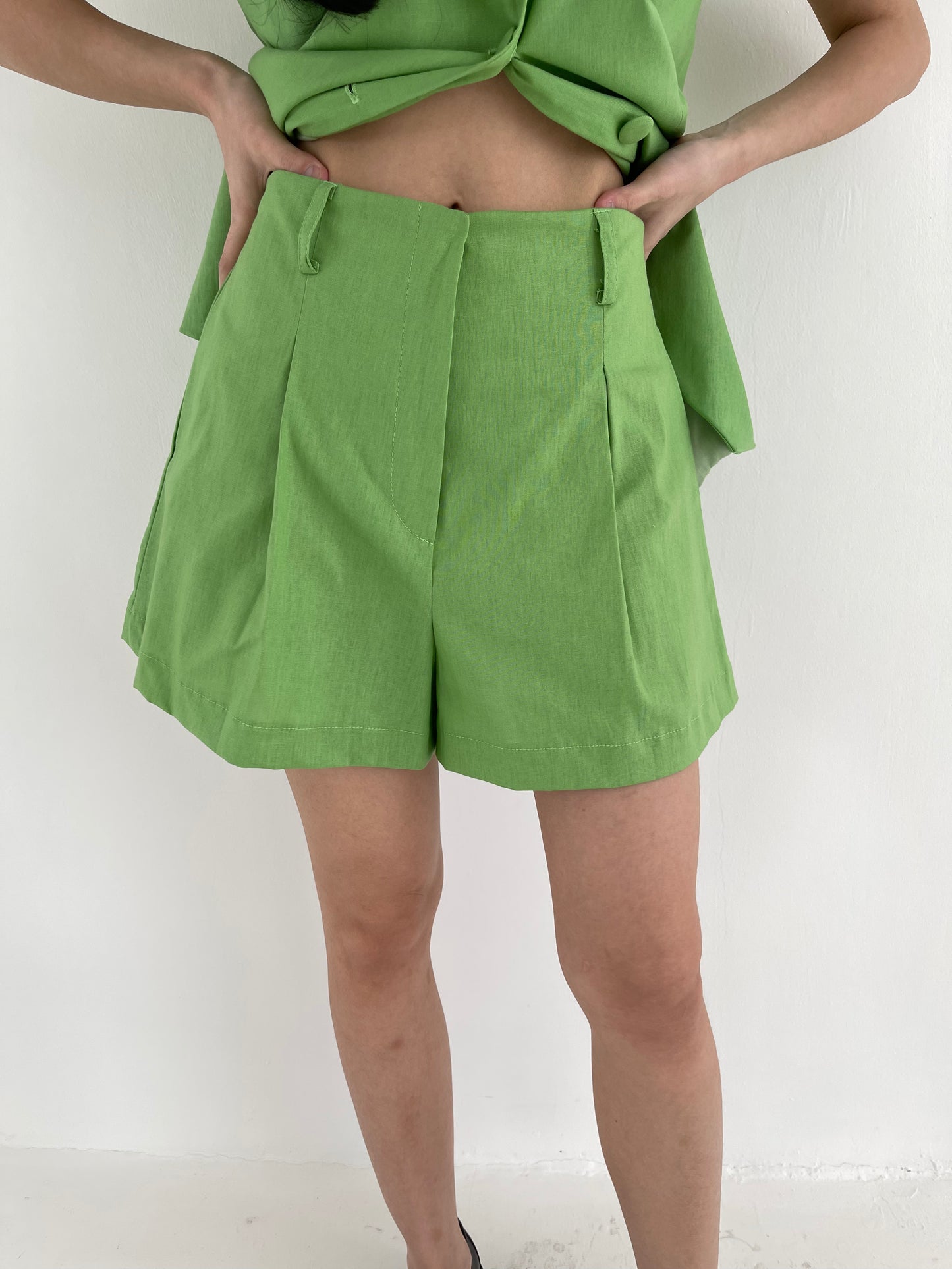 KYRA SHORT