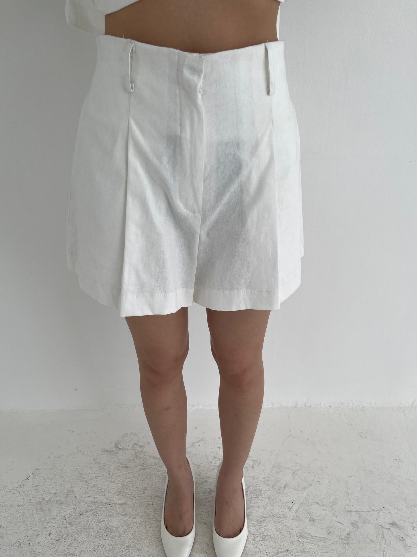KYRA SHORT