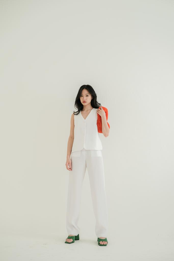 CARMEN VEST
