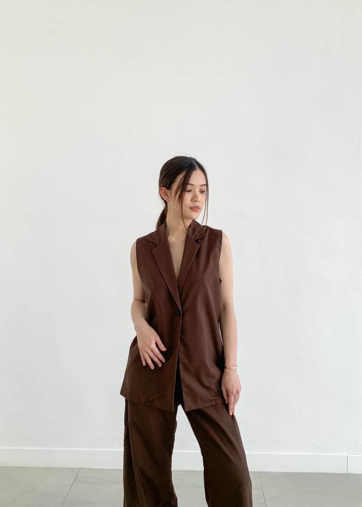 MIKA VEST