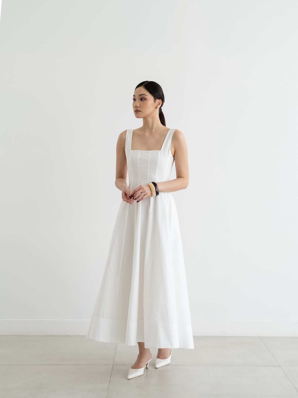 HOUR DRESS