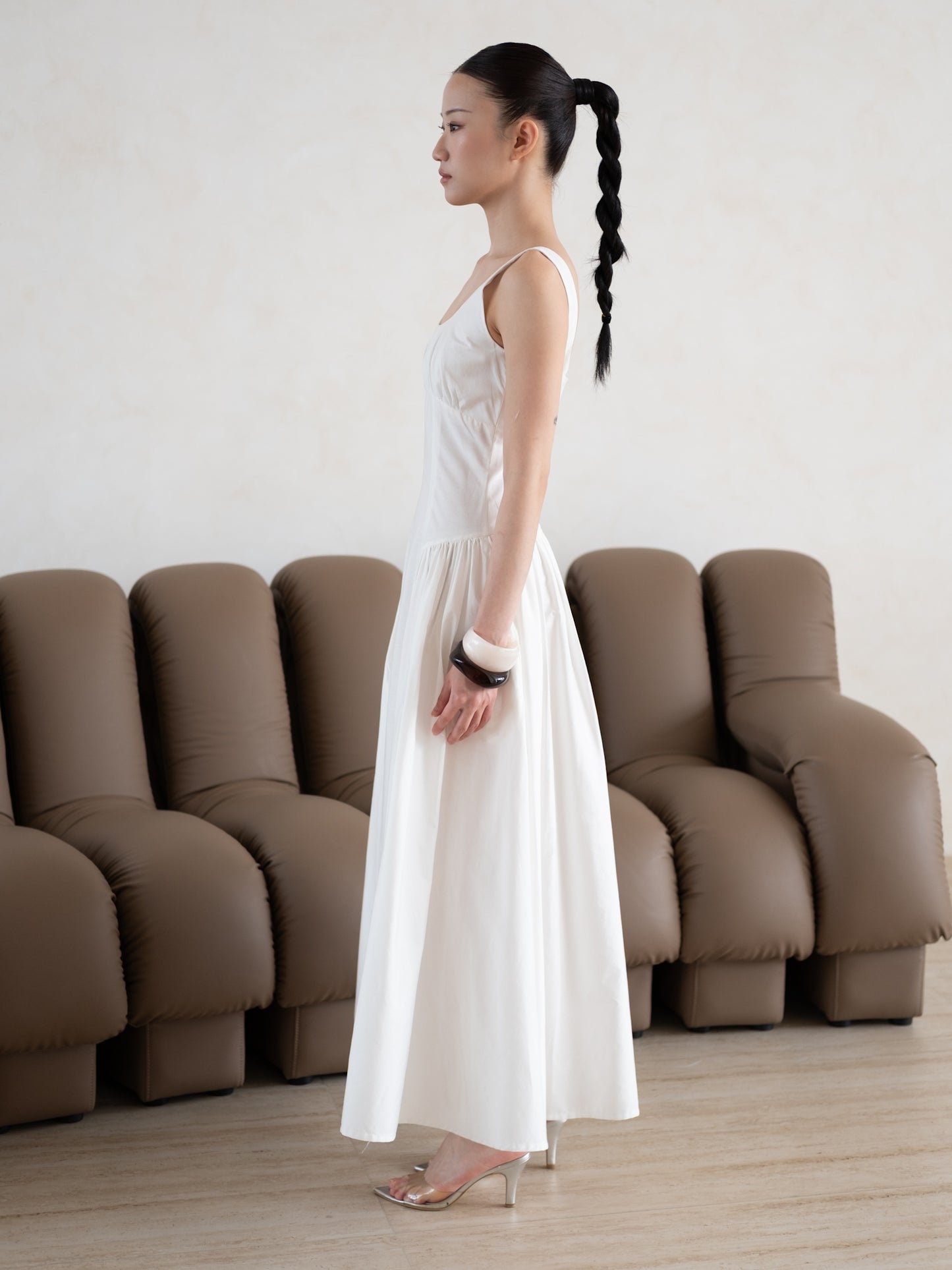 VENUE DRESS