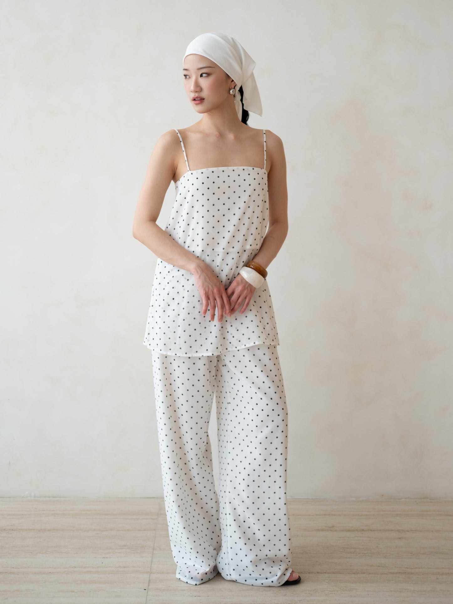 NIXIE TOP