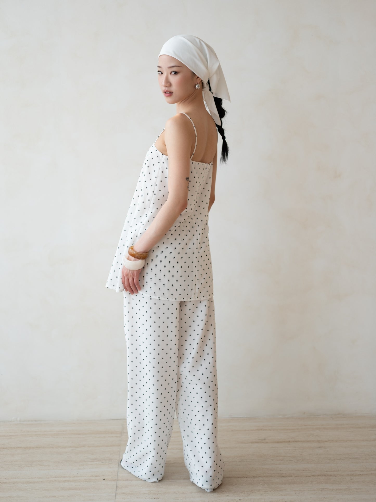 NIXIE TOP