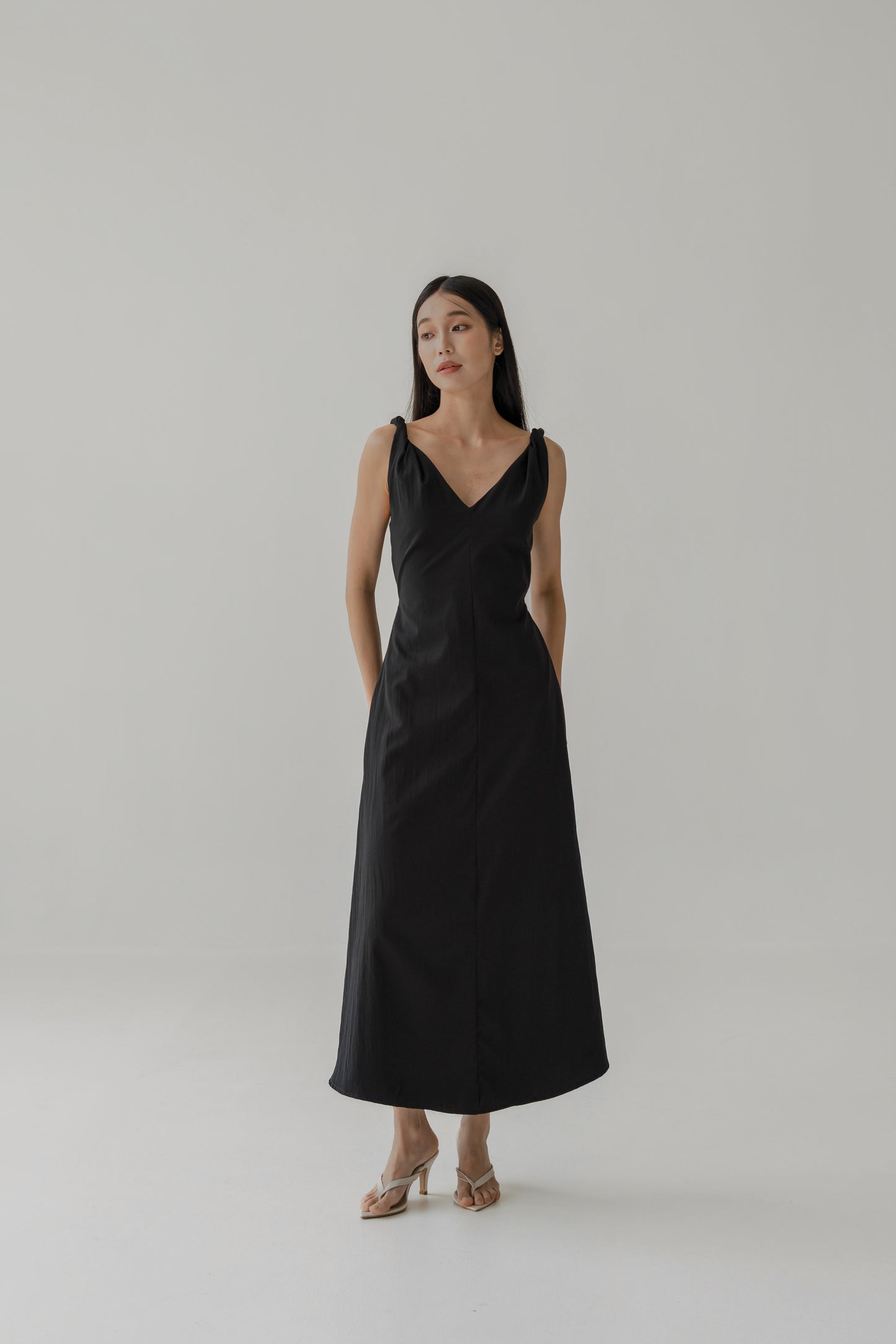 MONIK DRESS