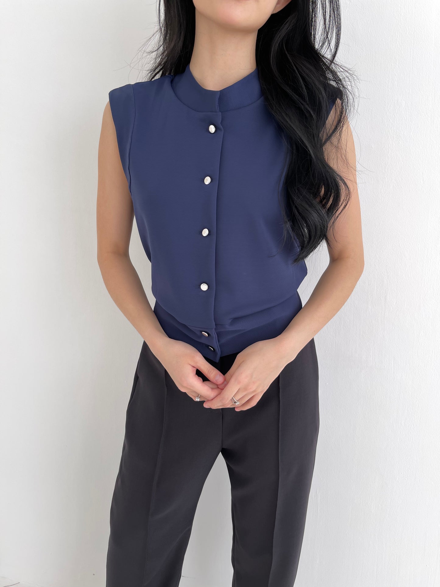 MAVIS TOP