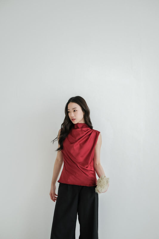 AVERY TOP