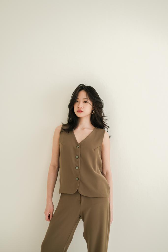 CARMEN VEST