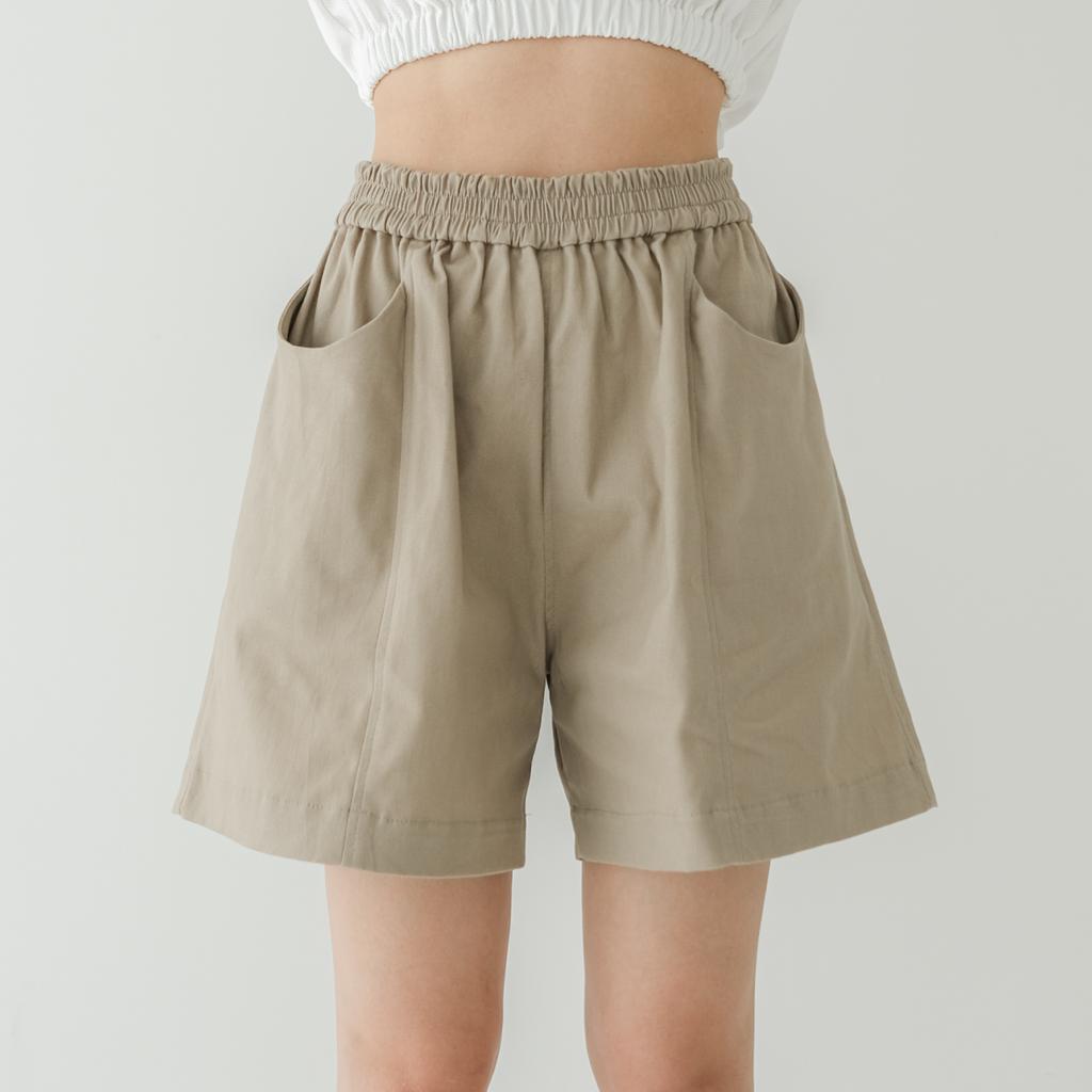 MAE SHORT