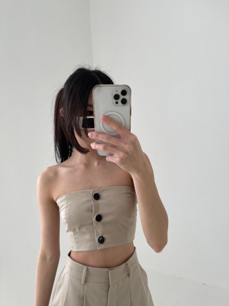 LEVI TOP