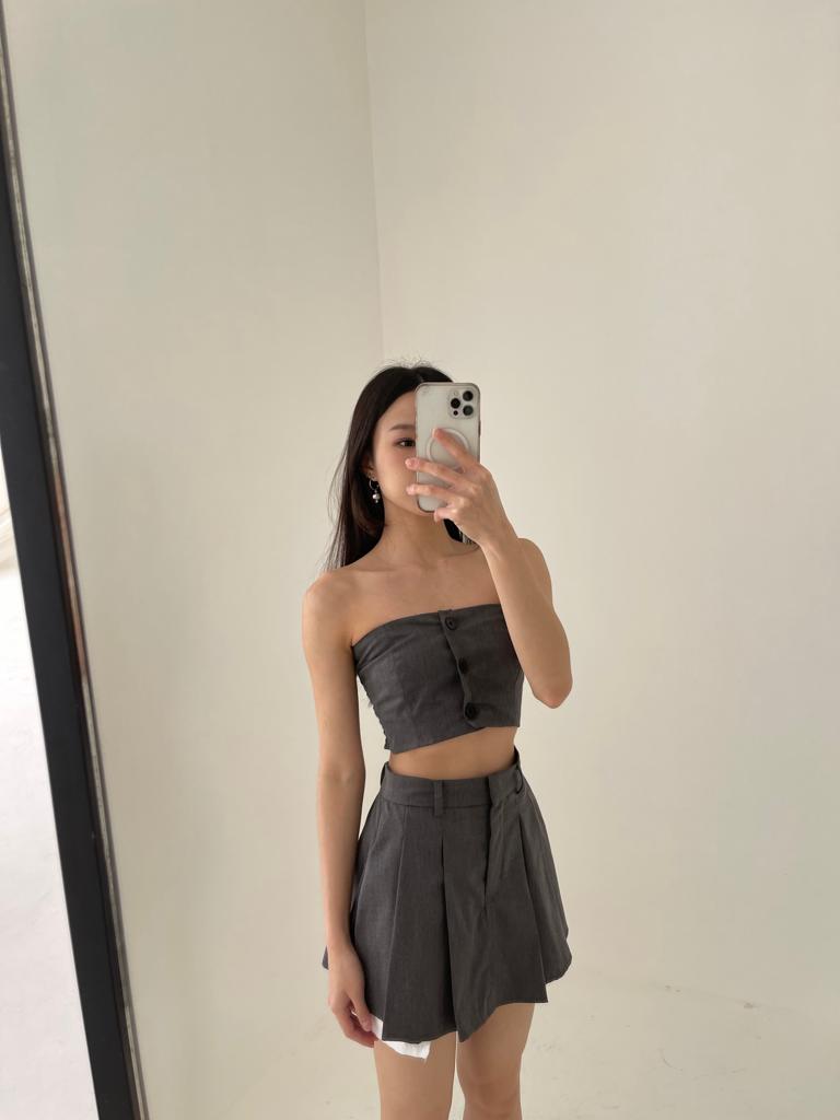 LEVI TOP