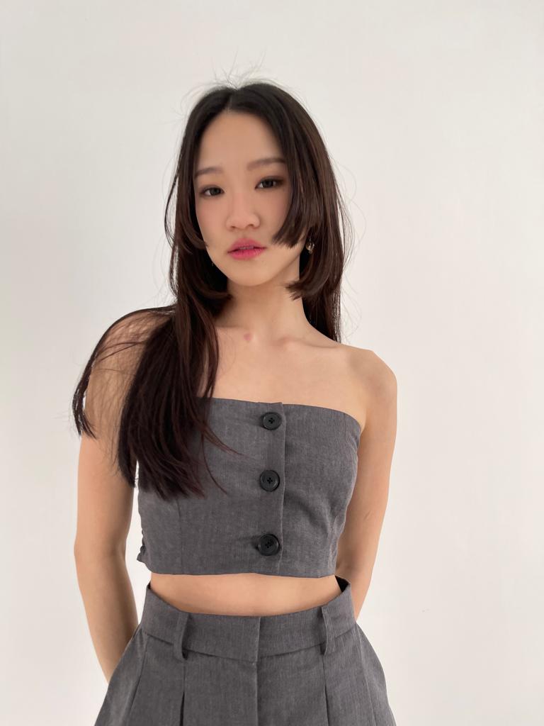 LEVI TOP